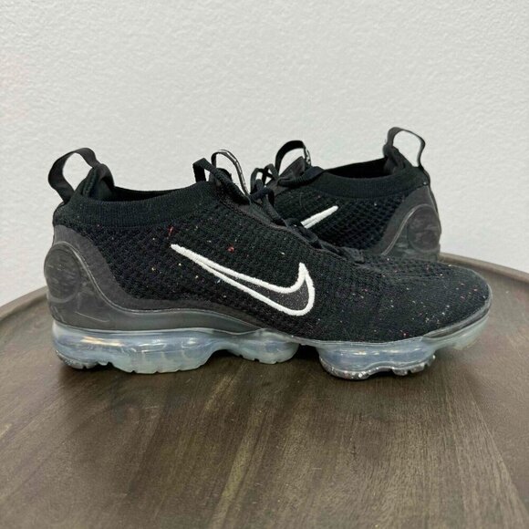 Nike Air Women's VaporMax 2021 Flyknit Lace-Up Sneaker Black Size 9 - Picture 9 of 12